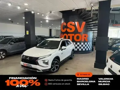 Usado Mitsubishi Eclipse Cross 189 CV (139 kW) 2022 Blanco SUV