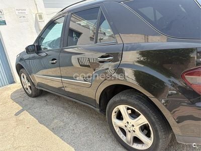 Mercedes ML320