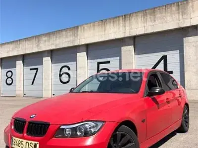 Usado BMW 320 163 CV (119 kW) 2005 Rojo Berlina