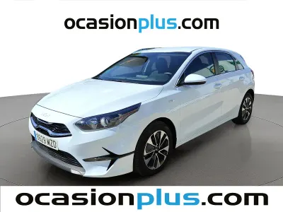 Usado Kia Ceed 101 CV (74 kW) 2025 Blanco Utilitario