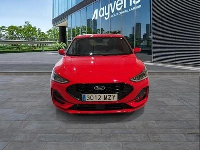 Używany Ford Focus ST-Line 125 KM (91 kW) 2025 Czerwony Hatchback