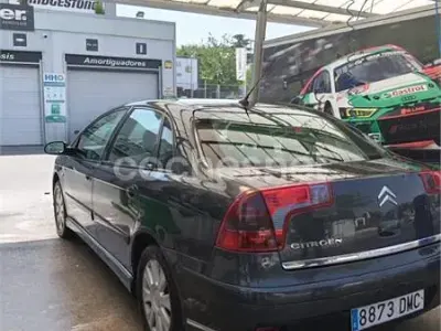 Usado Citroën C5 Exclusive 138 CV (101 kW) 2005 Negro Berlina