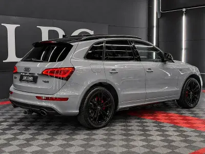 Käytetty Audi Q5 Attraction 245 HP (180 kW) 2014 Harmaa Katumaasturi