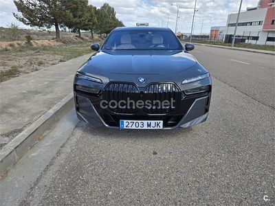 Usado BMW 750e 489 CV (359 kW) 2023 Gris / plata Berlina