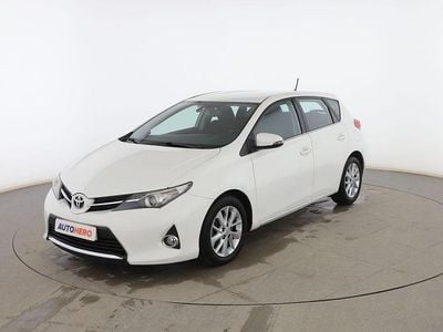Blanco Usado 2015 Toyota Auris Active Berlina | 11.499 € (Precio justo)
