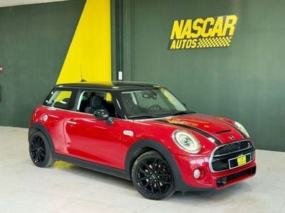Usado Mini Cooper S 192 CV (141 kW) 2018 Rojo Utilitario
