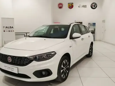 Usado Fiat Tipo Mirror 95 CV (69 kW) 2020 Blanco Familiar
