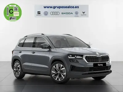 Usado Skoda Karoq Style 150 CV (110 kW) 2022 Beige SUV
