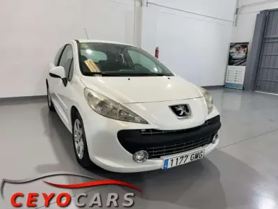 Usado Peugeot 207 Sport 90 CV (66 kW) 2009 Blanco Utilitario