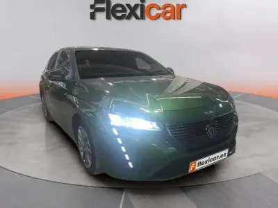 Usado Peugeot 308 Active 110 CV (80 kW) 2022 Verde Berlina