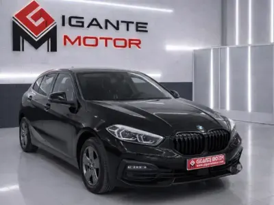 Usado BMW 116 Comfort Edition 116 CV (85 kW) 2020 Negro Utilitario