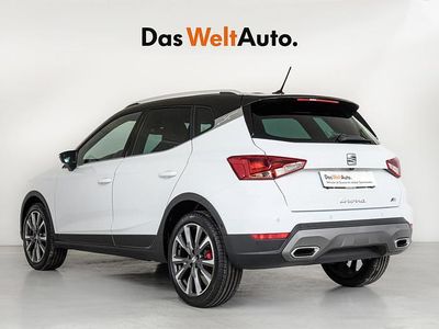 Usado Seat Arona FR 115 CV (84 kW) 2025 Blanco SUV