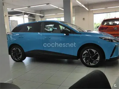 Usado MG MG4 EV 2023 Eléctrico Utilitario