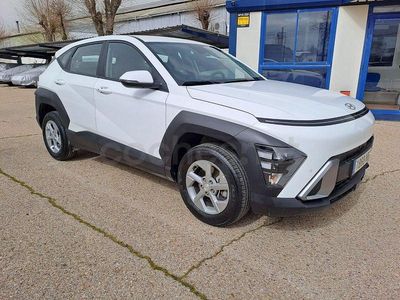 Usado Hyundai Kona 100 CV (73 kW) 2025 Blanco SUV