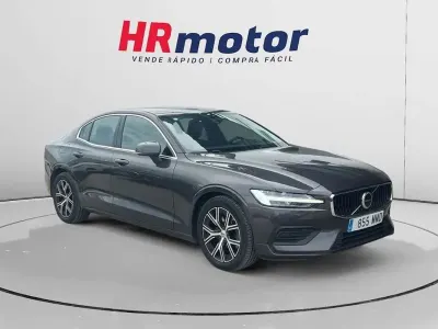Usado Volvo S60 Core 197 CV (144 kW) 2023 Gris Berlina