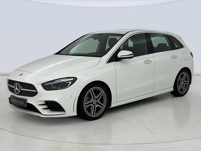 Usado Mercedes B200 AMG line 150 CV (110 kW) 2025 Blanco Monovolumen