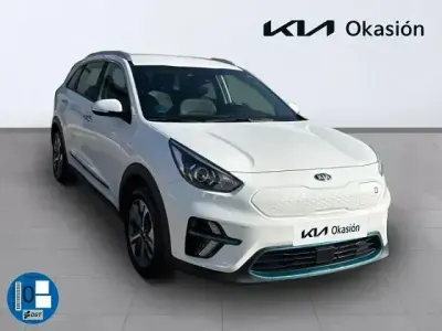 Käytetty Kia e-Niro 150 kW (204 HP) 2022 Otro Katumaasturi
