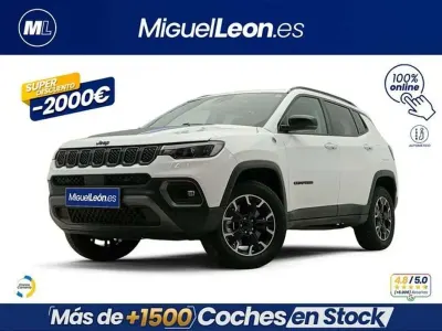 Usado Jeep Compass Trailhawk 241 CV (177 kW) 2023 Blanco SUV