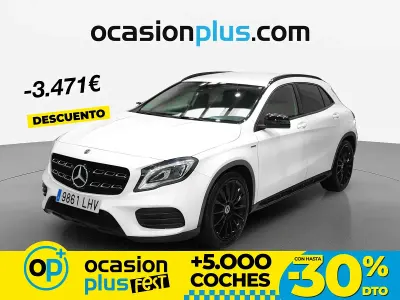 Käytetty Mercedes GLA180 122 HP (89 kW) 2020 Valkoinen Katumaasturi