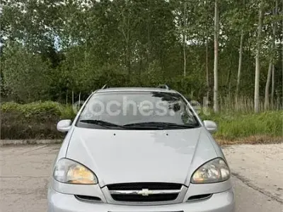 Usado Chevrolet Tacuma SX 105 CV (77 kW) 2005 Gris / plata Monovolumen