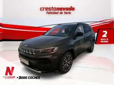Usado Jeep Compass Limited 131 CV (96 kW) 2022 Gris SUV