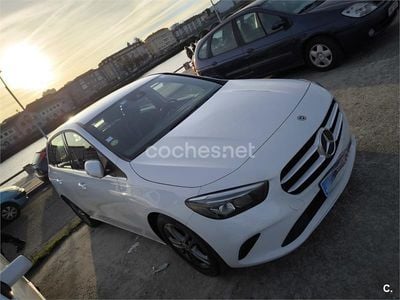Mercedes B200