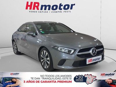 Usado Mercedes A180 116 CV (85 kW) 2022 Gris Berlina