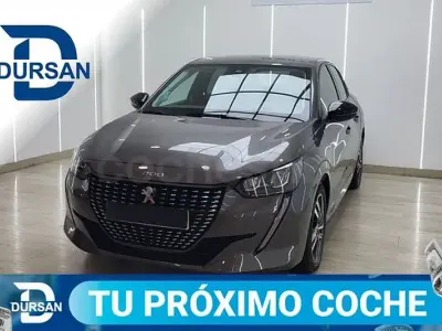 Usado Peugeot 208 Allure 100 CV (73 kW) 2023 Gris / plata Utilitario