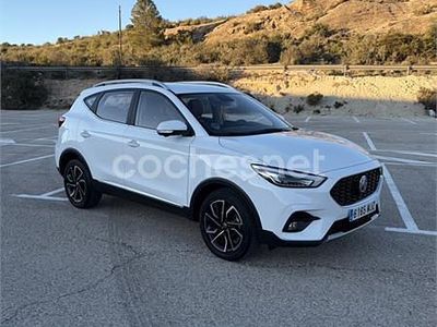 Usado MG ZS Luxury 106 CV (77 kW) 2023 Blanco SUV