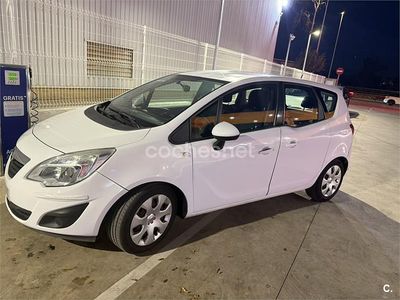 Blanco Usado 2011 Opel Meriva Selective Monovolumen | 4500 € (Precio justo)