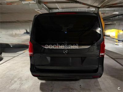 Negro Usado 2020 Mercedes V220 Avantgarde Monovolumen | 49.000 € (Un poco caro)