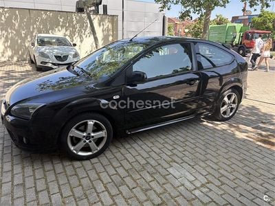 Negro Usado 2007 Ford Focus Berlina | 3249 € (Precio justo)
