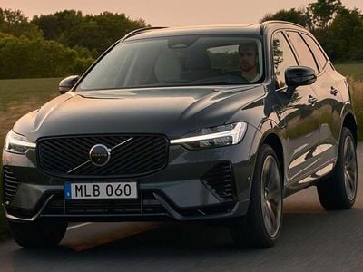 Używany Volvo XC60 Business Edition 197 KM (144 kW) 2020 Biały SUV