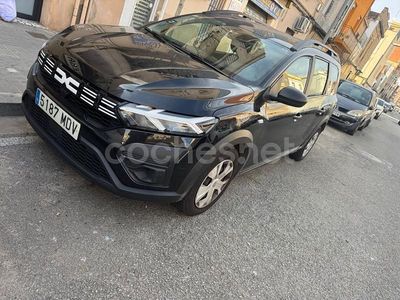 Usado Dacia Jogger Essentiel 100 CV (73 kW) 2023 Negro Monovolumen