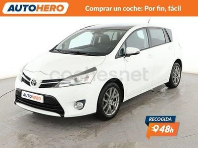 Usado Toyota Verso Comfort 112 CV (82 kW) 2014 Blanco Monovolumen
