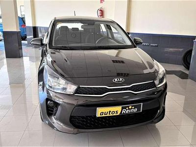 Usado Kia Rio 84 CV (61 kW) 2020 Marrón Utilitario