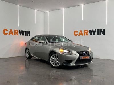 Beige Usado 2016 Lexus IS300h Business Edition Berlina | 21.900 € (Precio justo)