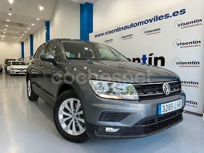 Gris / plata Usado 2020 VW Tiguan Edition SUV | 19.995 € (Buen precio)