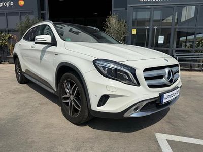 Mercedes GLA220