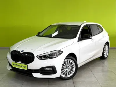 Usado BMW 118 Comfort Edition 136 CV (100 kW) 2022 Blanco Utilitario