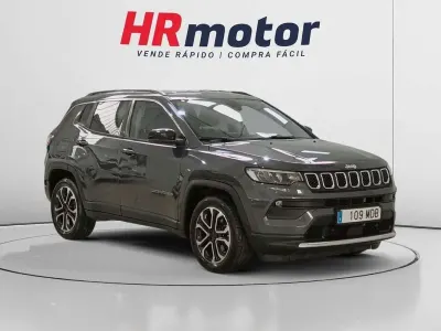 Usado Jeep Compass Limited 131 CV (96 kW) 2022 Gris SUV