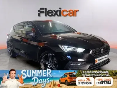 Usado Seat Leon FR 150 CV (110 kW) 2022 Negro Familiar