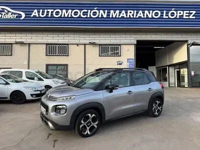 Usado Citroën C3 Aircross Shine 110 CV (80 kW) 2021 Gris / plata SUV