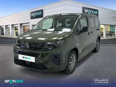 Gebraucht Peugeot Rifter Allure 102 PS (75 kW) 2025 Grün Van / Kleinbus