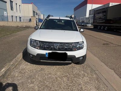Usado Dacia Duster 109 CV (80 kW) 2016 Blanco SUV
