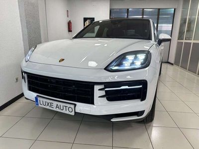 usado Porsche Cayenne Coupé E-Hybrid Aut.