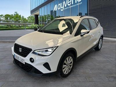 Usado Seat Arona Style 110 CV (80 kW) 2022 Blanco SUV