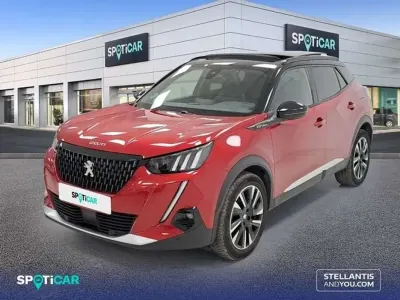 Usado Peugeot 2008 GT-line 131 CV (96 kW) 2020 Rojo SUV