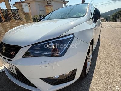 Usado Cupra Ibiza 180 CV (132 kW) 2013 Blanco Berlina
