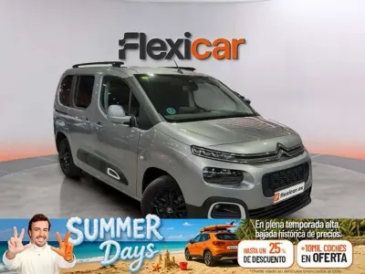 Usado Citroën Berlingo Feel 131 CV (96 kW) 2020 Gris Monovolumen